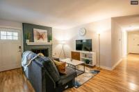 Modern 3BR Home Near South Congress - B&B Austin