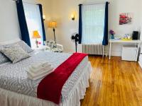 Prime and Precious location The Red House Room2 - Bed and Breakfast Charlottetown