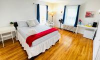 Prime and Precious location The Red House Room2 - Bed and Breakfast Charlottetown