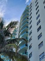 Stunning Ocean View 1BR, size 850 sqft, 15 min to Ft Lauderdale and 40 min to Miami - Ferienwohnung Hollywood