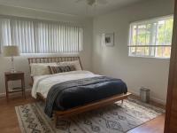 Inglewood Oasis Casita - Bed and Breakfast Los Angeles