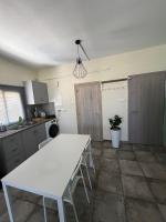 RIVERA Studios 2 - Chambres d'hôtes Limassol