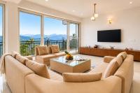 Alaya Stays Mist & Manor Cedar Pet-friendly 3-BHK Apartment with Shared Game Zone, Outdoor Seating & Scenic Views - B&B Patta