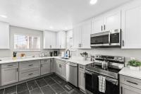 Hot Tub Family Home with Mountain Views - Close to Red Rocks and Clear Creek - Ferienwohnung Golden