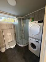 Discover Lofoten from this cosy apartment! - B&B Festvåg