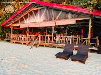 White Beach Front and Cottages - Bed and Breakfast Buruanga