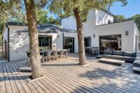 Villa des Dunes Spa 600m to Beach Accessible Sleeps 8 Brétignolles - B&B Brem-sur-Mer