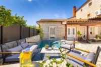 Villa Antoli - B&B Tinjan