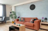 Modern Studio on Piotrkowska Street City View by Noclegi Renters - Ferienwohnung Łódź