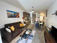 Spacious 3BR Apartment with Balcony in Gzira - B&B Gżira
