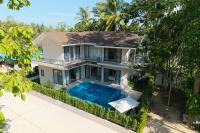 Golden Palm Villa by Marina Infinity Pool 4BR - Chambres d'hôtes Ko Pha Ngan