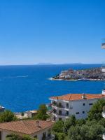 Peaceful Sea View Apartments - B&B Santi Quaranta
