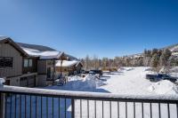16 Sanctuary Lane: 3 - Bed and Breakfast Keystone