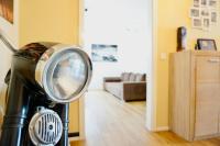 Exklusives Rhein-Lounge Apartment mit direktem Rheinblick, Sauna, 2 Schlafzimmern, Parkplatz für bis zu 5 Gäste - Chambres d'hôtes Urmitz