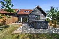 Partridge Rest with Hot Tub, Gestingthorpe - Bed and Breakfast Gestingthorpe