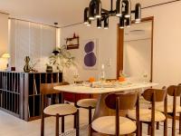Haebangchon, Itaewon Street, Sinheung Market, Namsan Tower, 15 minutes to Hongdae,The Still House Yongsan - B&B Seoul