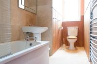 Bright Victorian 4-Bed Flat Marchmont - B&B Edinburgh