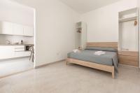 One-Bedroom Standard Apartment