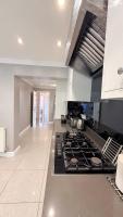 Peaceful, spacious home - Minutes to centre - B&B Chester