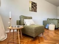 Top-Floor 2BD with Terrace in the Heart of Plovdiv by Flat Manаger - Chambres d'hôtes Plovdiv
