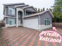 Si & Daniel Home Near YVR Airport & Skytrain Separate Entry Free Parking - Chambres d'hôtes Richmond