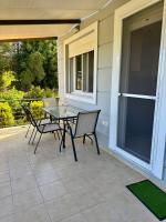 Aegean Beach House - Bed and Breakfast Nea Makri