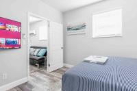 Mayas Blue Lagoon Luxury Suite #1 - B&B Fort Lauderdale