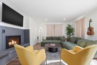 Harmony House | Hot Tub | Experiential home - Bed and Breakfast Arvada