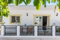 Casa Mia Skopelos - Spacious 3-Bedroom House near Stafylos Beach - Chambres d'hôtes Skópelos
