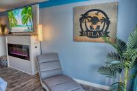 Absolutely Stunning! Newly Renovated King Suite with LED Fireplace - Landmark Resort 1030 - Ferienwohnung Myrtle Beach