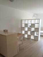 Cozy Family Apt Scenic Sea, Mountain, Budva View - Chambres d'hôtes Budva