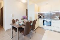 BNB Perla Ruzinova Apartment with balcony - B&B Bratislava
