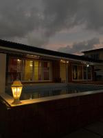 Onnn the Roccks Sea Facing Villa Near Kashid Beach - B&B Alibag