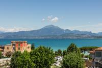 Victoria apartments Lido Cappuccini - B&B Peschiera del Garda