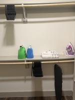 Stylish One-Bedroom Getaway Near Everything - Bed and Breakfast Addison