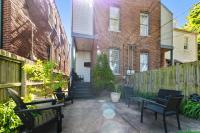 The Benton Lounge Historic Retreat - B&B Soulard