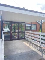 Contractor & University Stay - Scenic Views - Driveway - Near QE - B&B Birmingham