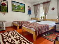 Driepersoonskamer met Badkamer
