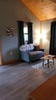 Dogwood Run at Avenwood Cabins - B&B New Straitsville