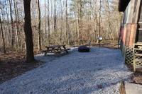 Cherokee Way at Avenwood Cabins - Ferienwohnung New Straitsville