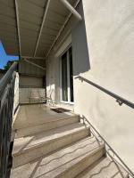 Appartement 40 m2 avec parking et petite terrasse - Ferienwohnung Montfaucon
