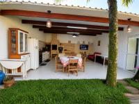 #BrisaDeBertioga -Praia de Bertioga Enseada a dois minutos andando para o MAR - Suite privativa com cozinha completa ao lado - Cozinha compartilhada apenas quando a única suíte vizinha estiver ocupada - B&B Bertioga