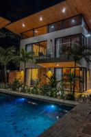 Nori Villas - Boutique Jungle Suites with Saltwater Pool, Tamarindo - B&B Tamarindo
