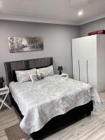 Human on Ten BnB - Ferienwohnung Summer Pride