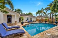 Luxury Pool Villa in Fort Lauderdale Sleeps 7 - B&B Fort Lauderdale