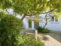 Ferienwohnung SeeZeit1 -mit hellem Wintergarten für seenahe Erholung am Bodensee - Chambres d'hôtes Nonnenhorn