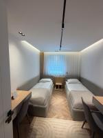SunnySide Apartment - Ferienwohnung Pristina