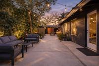 San Diego Luxxe Retreat-Pool, Hot Tub & Speakeasy - Bed and Breakfast San Diego