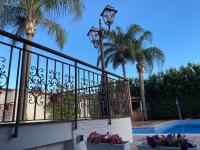 Sofì House-Appartamento in Villa con Piscina - Chambres d'hôtes Scafati
