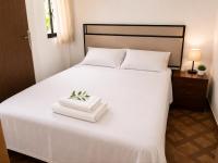 Aparta Suites Torre de Prado 502 Apartamento para 5 Personas - B&B Medellín